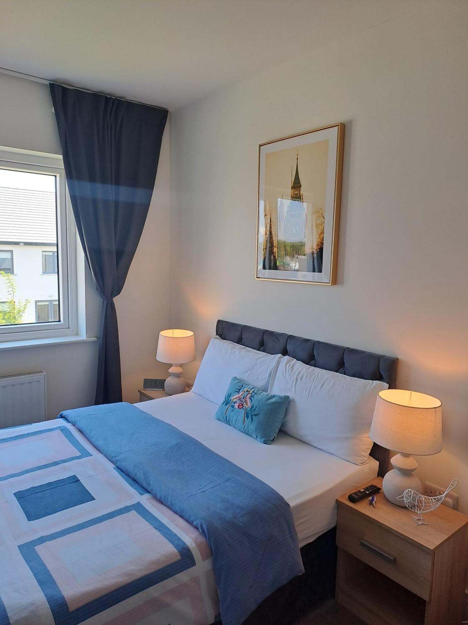 Cozy Bedroom In Lucan, Dublino Esterno foto