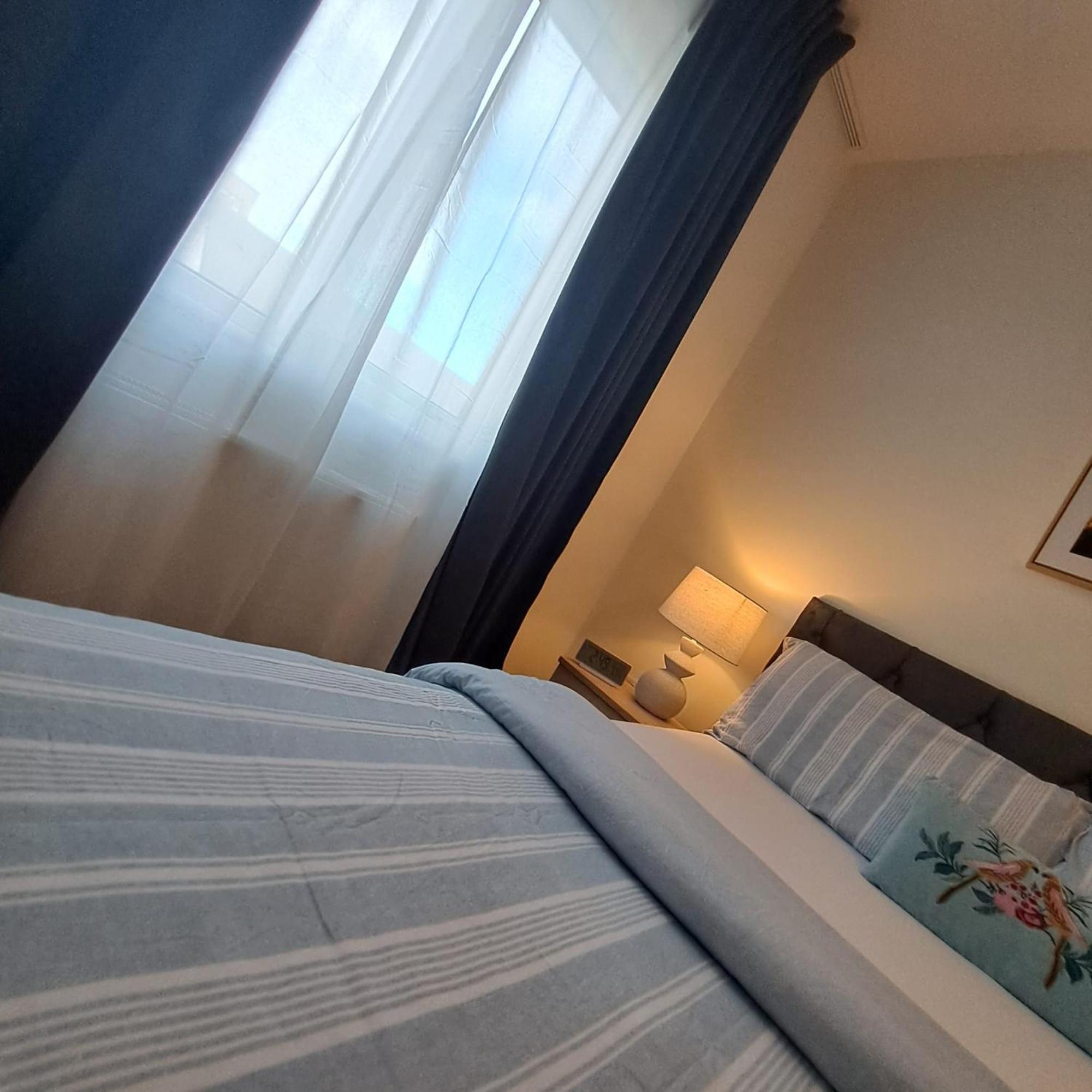 Cozy Bedroom In Lucan, Dublino Esterno foto